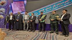 معرفی چهره ماندگار استان کرمان در سی و پنجمین همایش سنگر سازان بی سنگر